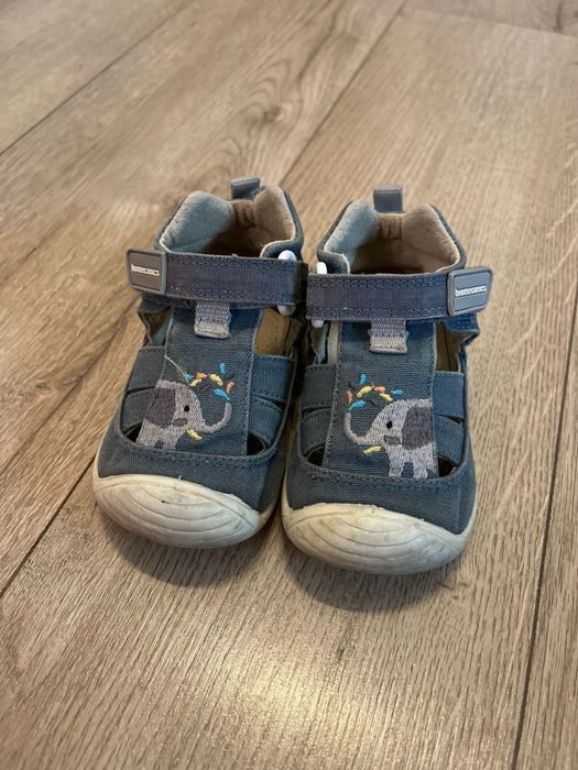 Sandale biomecanics nr 20