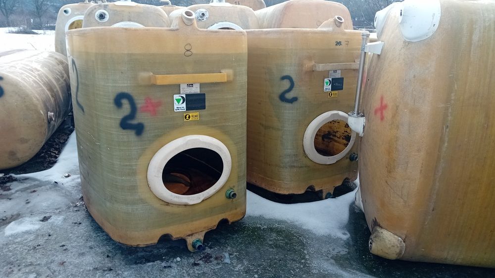 Bazine fibra de sticla bune fose septice, captare apa.