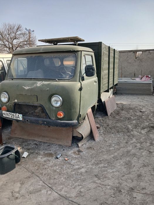 Уваз бортовой1987 год