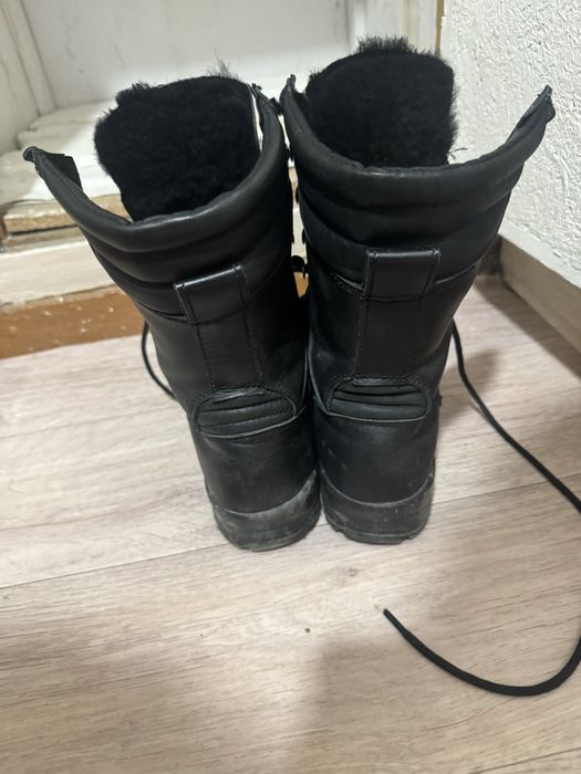 Продам зимние берцы размер 41