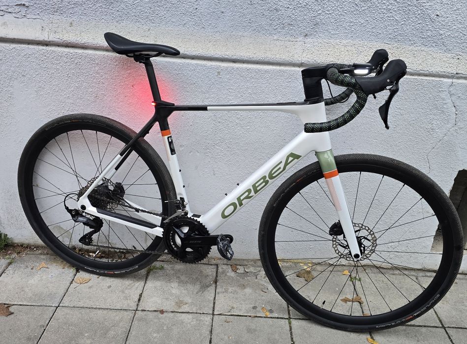 Електрически гравел велосипед Orbea GAIN M30