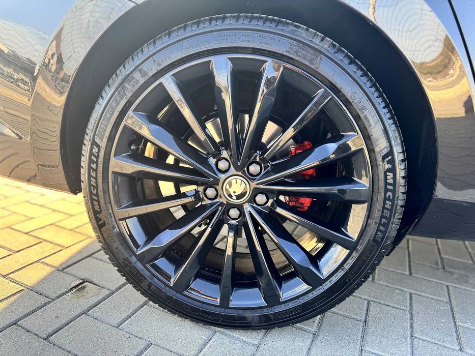 Škoda Superb Laurin & Klement 2.0 TDI 4x4 DSG – Trapă, CANTON