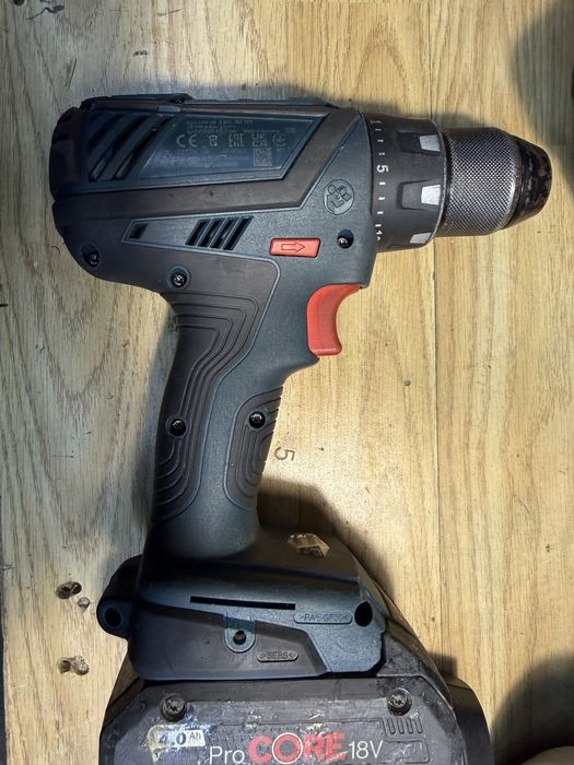 Bosch profesional GSR18v-28 si GWS18v-10