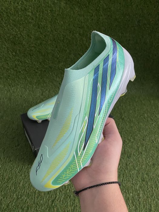 Ghete fotbal F50 Laceless LL Elite FG