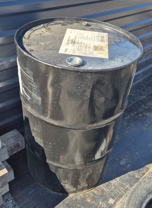 Продам бочки 200л.