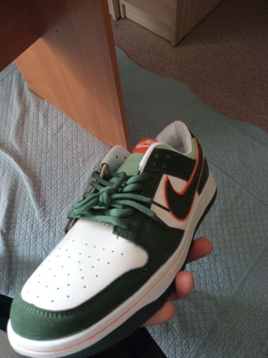 Nike кроссовки м