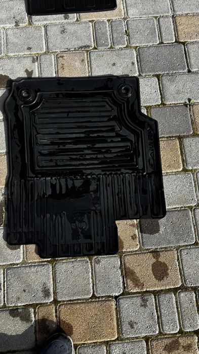 Полики для авто .