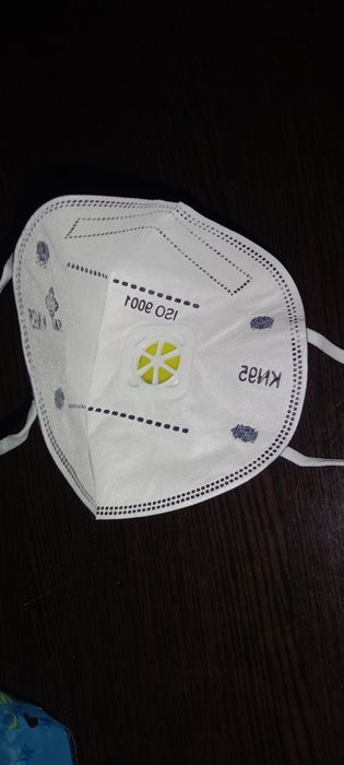 Tibbiy niqob N95