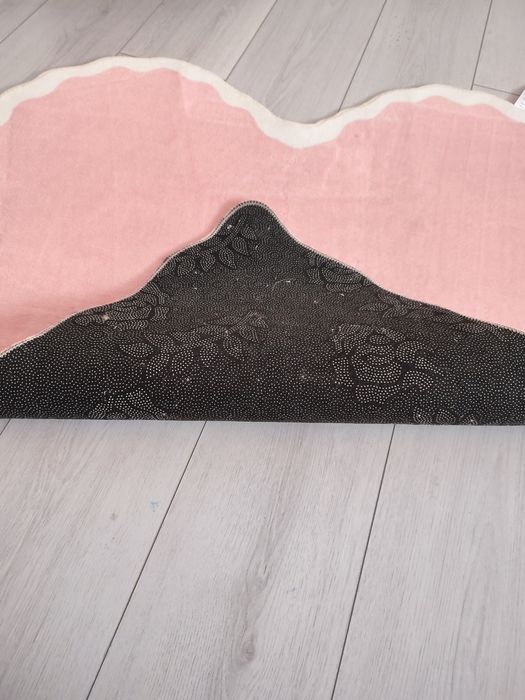 Килимче за детска стая