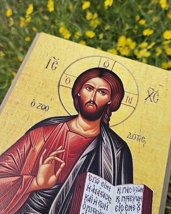Уникални дървени Икони