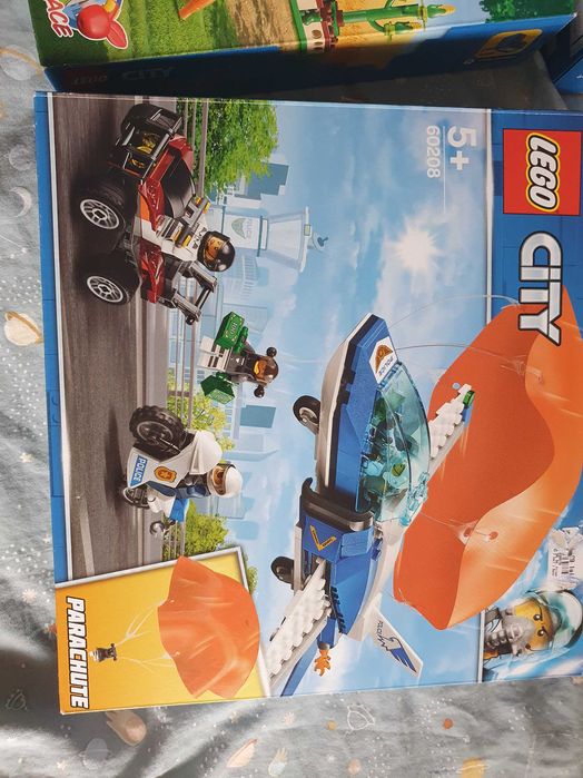 Lego City 2 modele  varsta 5+