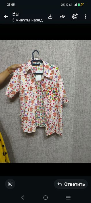 Продам разные вещи платья брюки костюмы