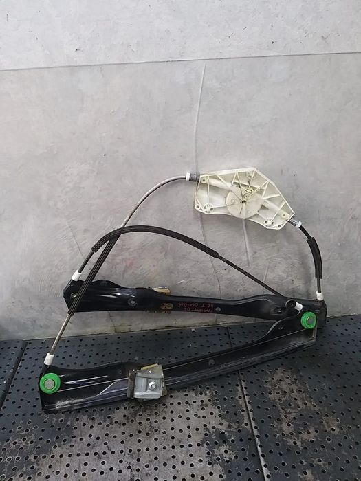 Macara geam electric dreapta fata vw passat b6 3c 980874101