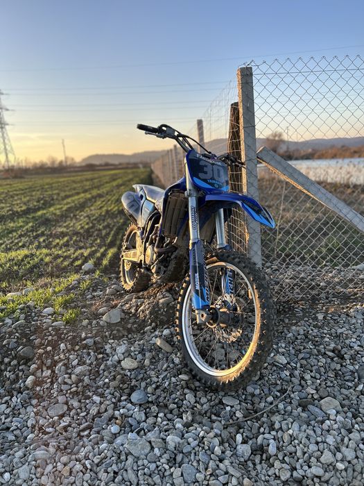 Yamaha yzf 250cm
