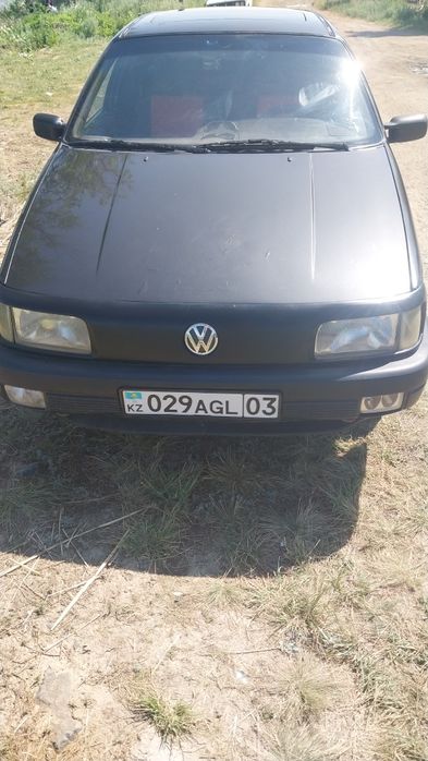 Фольксваген б3. седан