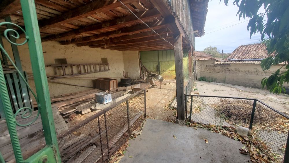 Продава се Къща в с. Янково, Област Шумен - 1500 кв.м за 11 €/кв.м - Снимка #5