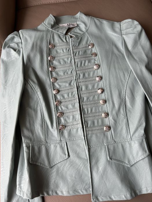 Зелено дамско яке