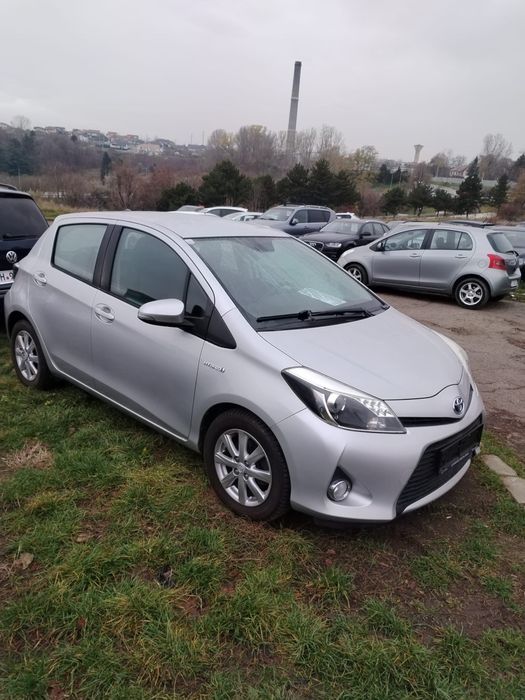 Toyota Yaris 1,5 Hybrid ,an 2013,Automata