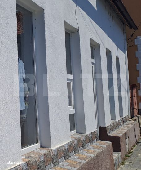 Spatiu Comercia, vad bun, curte 100 mp, zona Centrala, Fagaras
