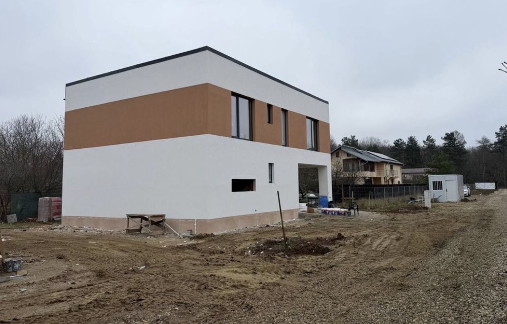 Casa snagov cu piscina