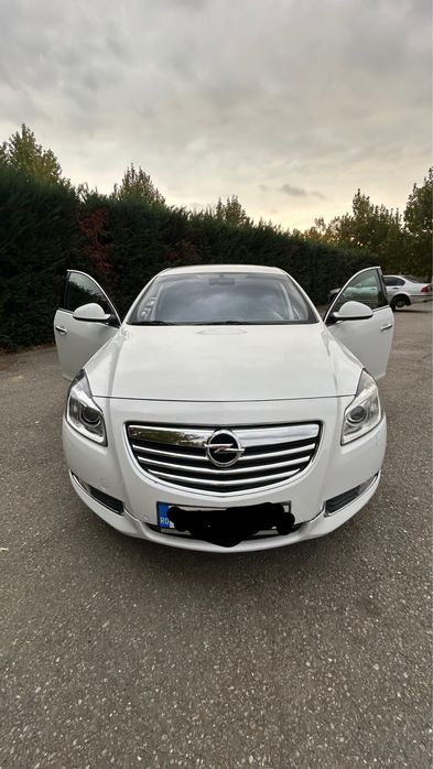 Vand opel insignia sau schimb