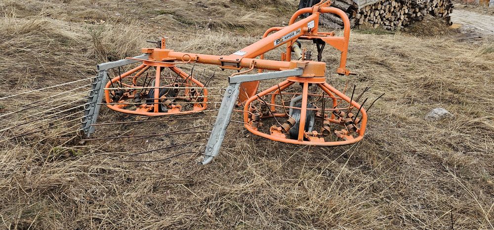 Сеносъбирачка haybob 300