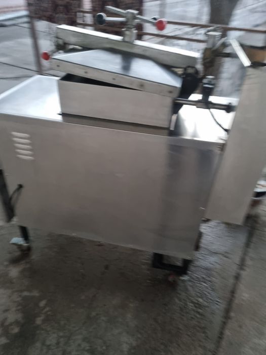 Kepsi pishiradigan aparat