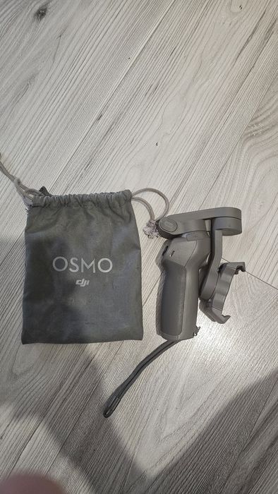 Stabilizator DJI Osmo Mobile 3