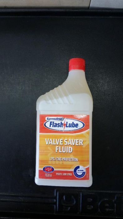 Лубрикант за предпазване на клапани Flash lube/Флаш Люб/ 1лт.