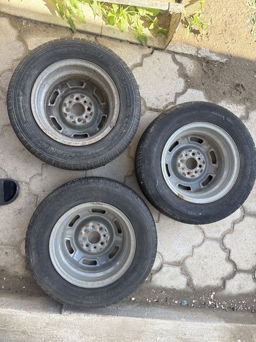 Покрышка  175/70 R13