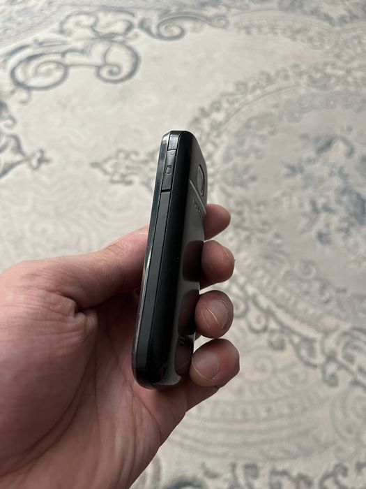 Продам Nokia 2700