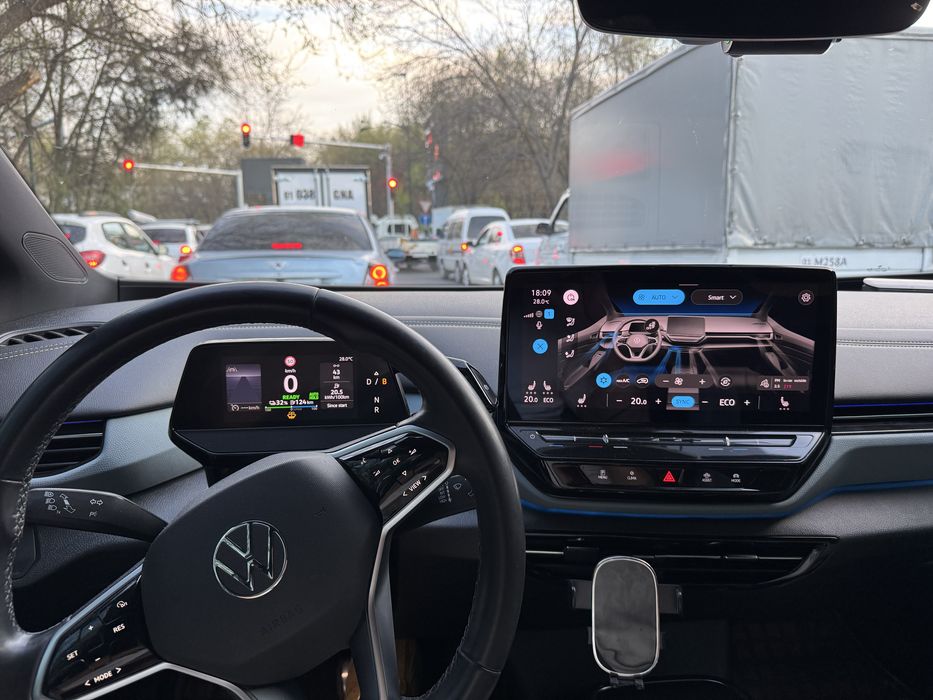 Volkswagen ID.4 X pro 2021 70 минг км