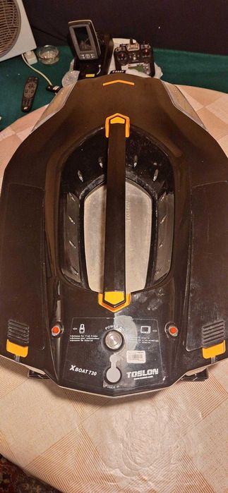 Toslon XBOAT730 с комплект аксесоари