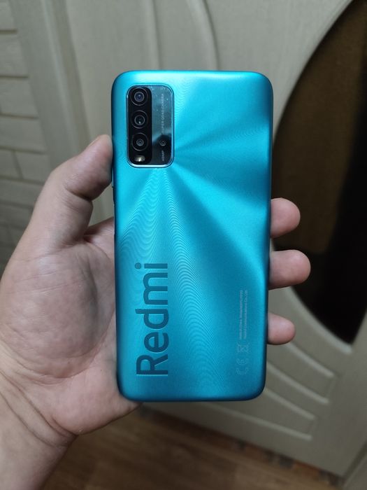Продам телефон редми
