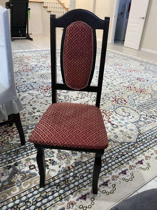 Продам стол со стульями