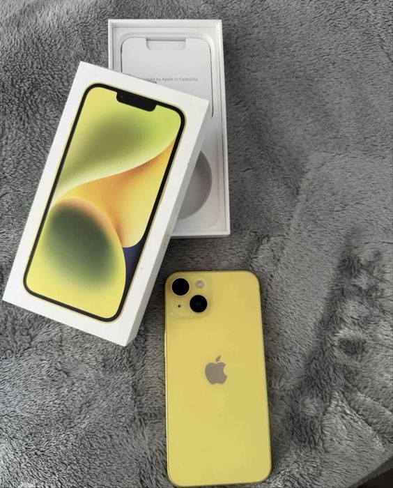 Iphone 14 желтый