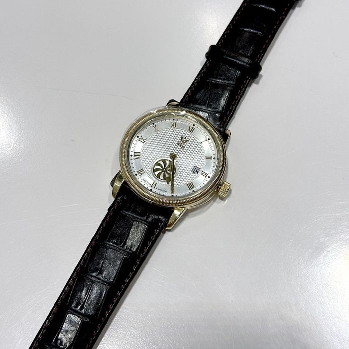 Золотые кварцевые часы «ЯШМА»