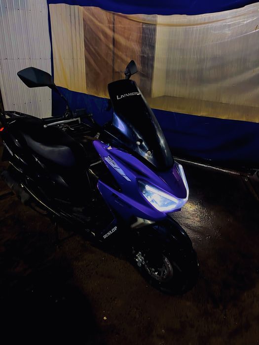 Продам мопед макси 165куб