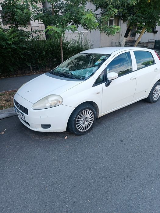 Vând fiat Grande punto 2008