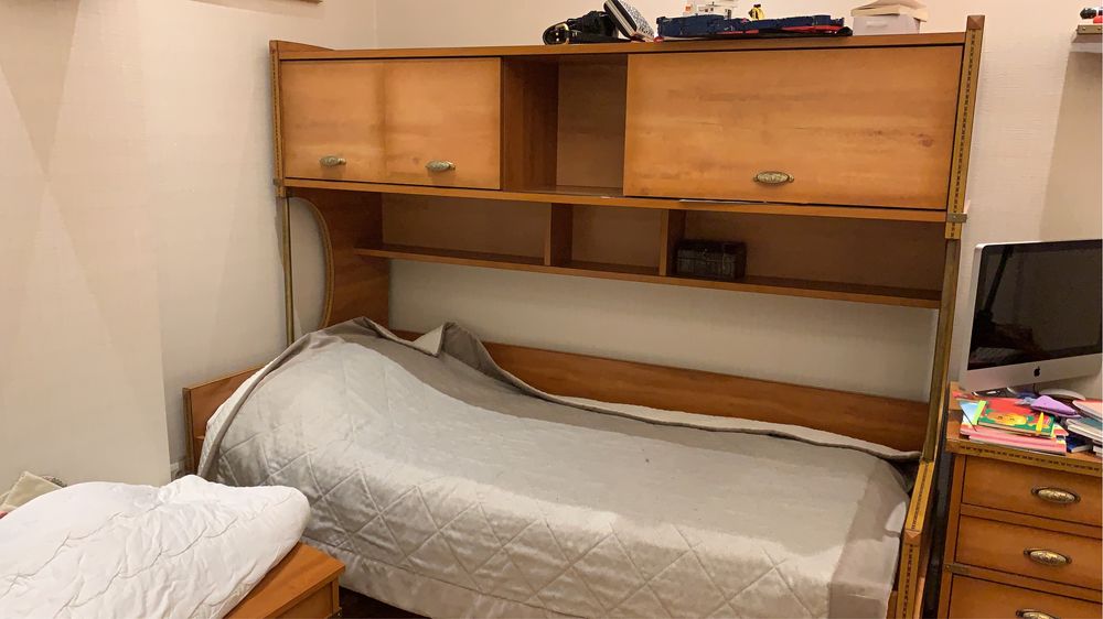 Детско- подростковый гарнитур, Гатье Франция