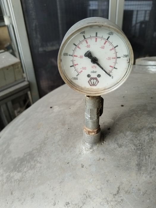 Автоклав с водна риза и нагреватели