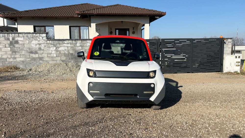 Vand Masina Tazzari Electric