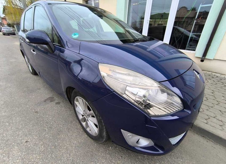 Autoturism Renault