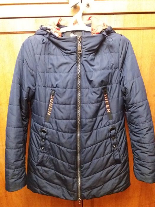 Продается куртка.