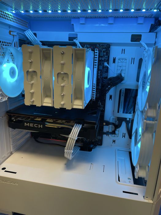 Компютър \ Ryzen 5600 \ 6600XT \512GB\512GB\512GB\1TB\16GB