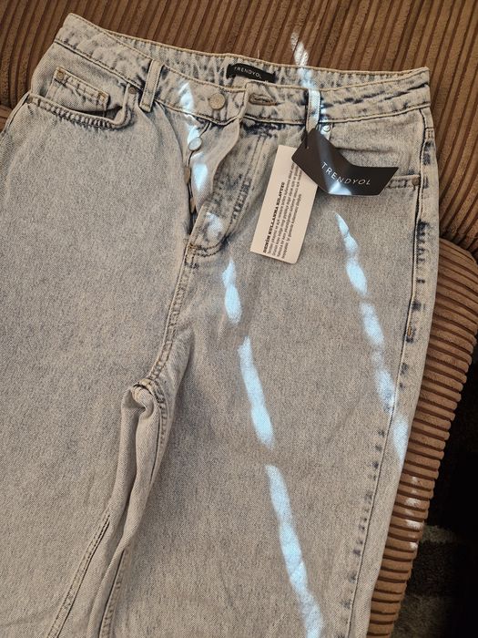 Широки дънки Trendyol