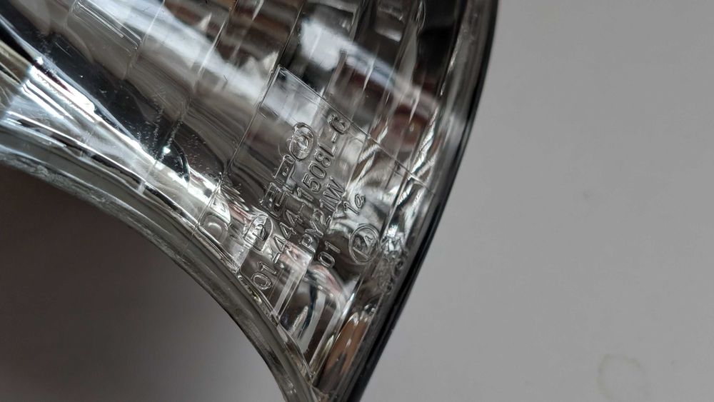 Мигачи БМВ Е38 7 серия Бели Фейслифт Facelift BMW E38 facelift