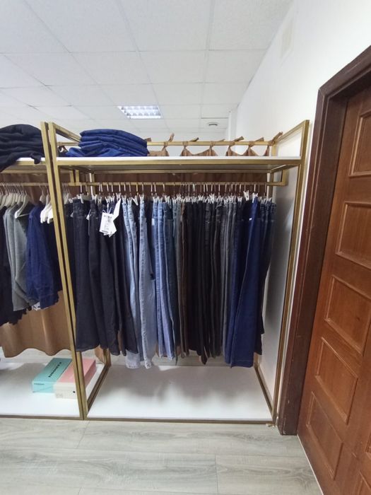 Продам рейлы с полками для одежды