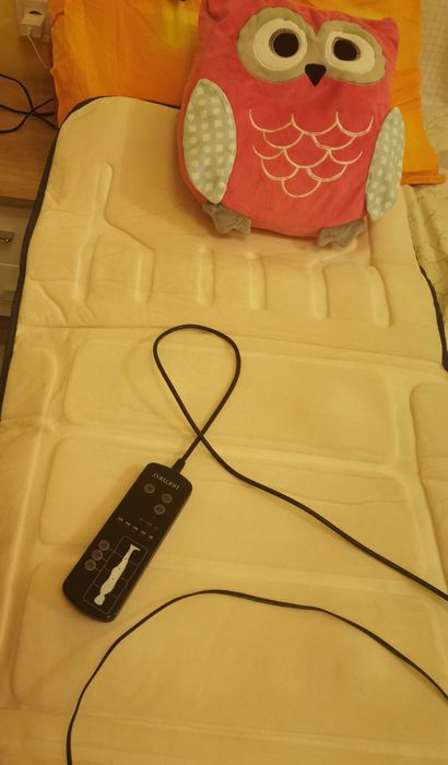 Dormeo масажираща лежанка Релакс с 5 програми и 6 зони за масаж