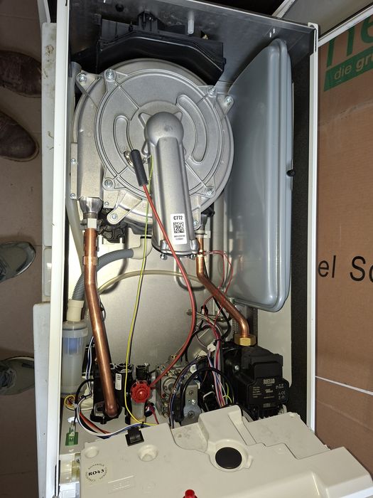 Vad centrala Beretta ciao pentru piese.
Se poate vedea in Voinesti Dam